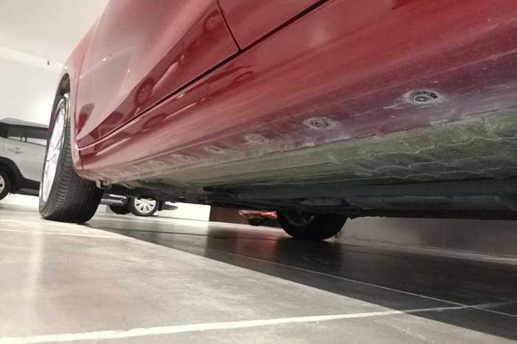 Used Nissan Tiida 2021 1.6L CVT Smart Drive Edition Left Side Sill