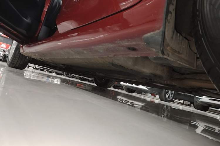 Used Nissan Tiida 2021 1.6L CVT Smart Drive Edition Left Side Sill
