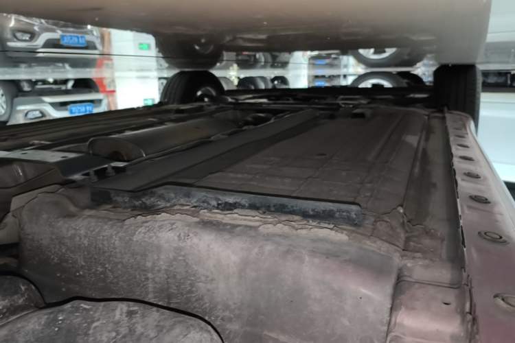 Used Nissan Tiida 2021 1.6L CVT Cool Edition Left Side Sill