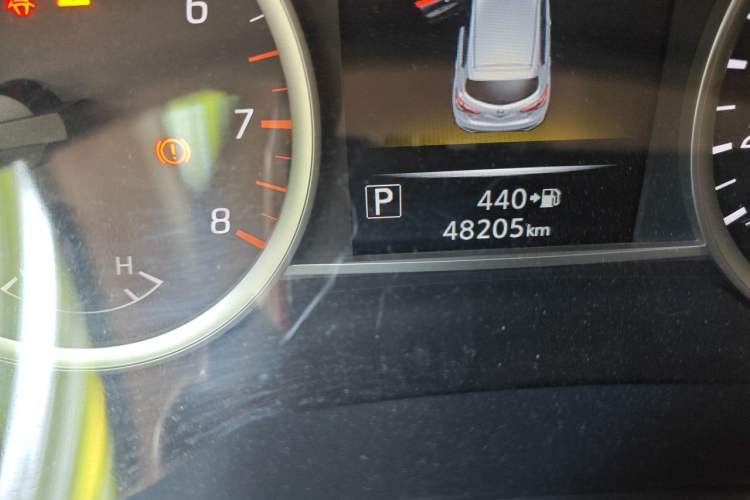 Used Nissan Tiida 2021 1.6L CVT Smart Drive Edition Odometer Close Up