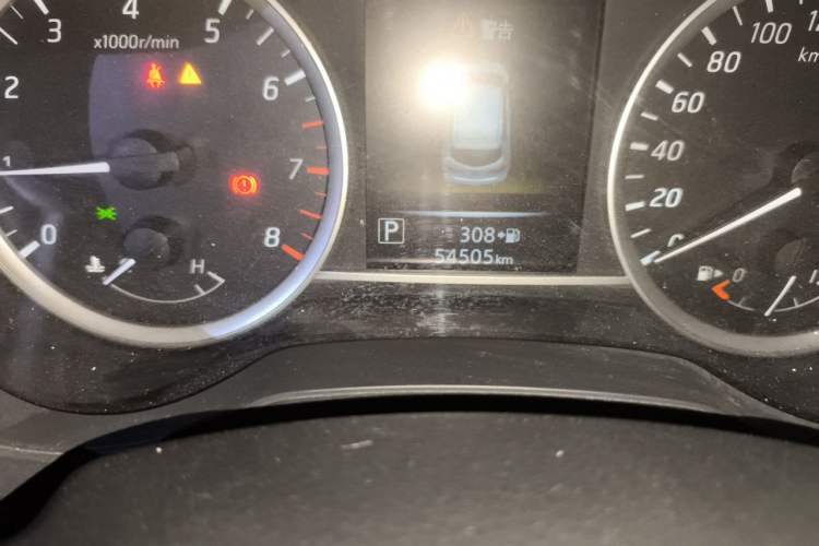 Used Nissan Tiida 2021 1.6L CVT Smart Drive Edition Odometer Close Up