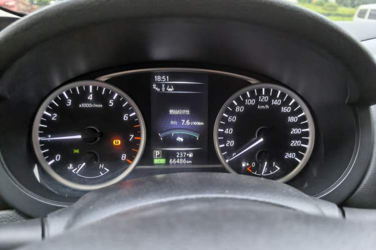 Used Nissan Tiida 2021 1.6L CVT Smart Drive Edition Odometer Close Up