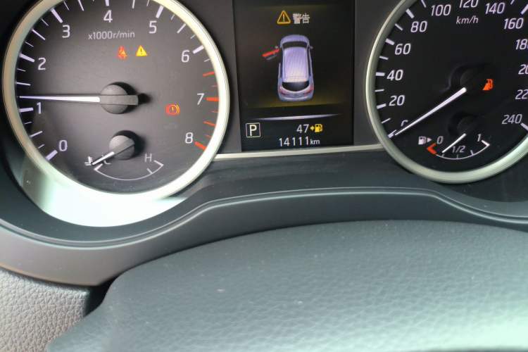 Used Nissan Tiida 2021 1.6L CVT Smart Drive Edition Odometer Close Up