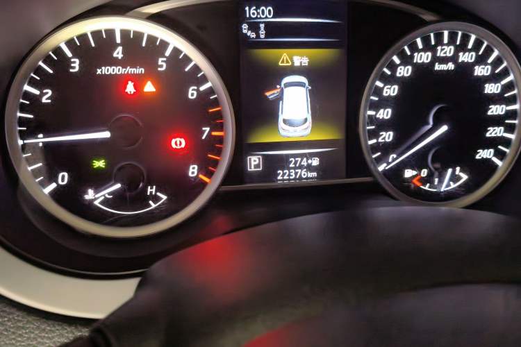 Used Nissan Tiida 2021 1.6L CVT Smart Drive Edition Odometer Close Up