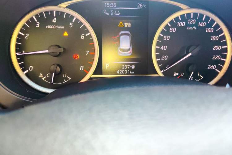 Used Nissan Tiida 2021 1.6L CVT ZhiZun Edition Odometer Close Up