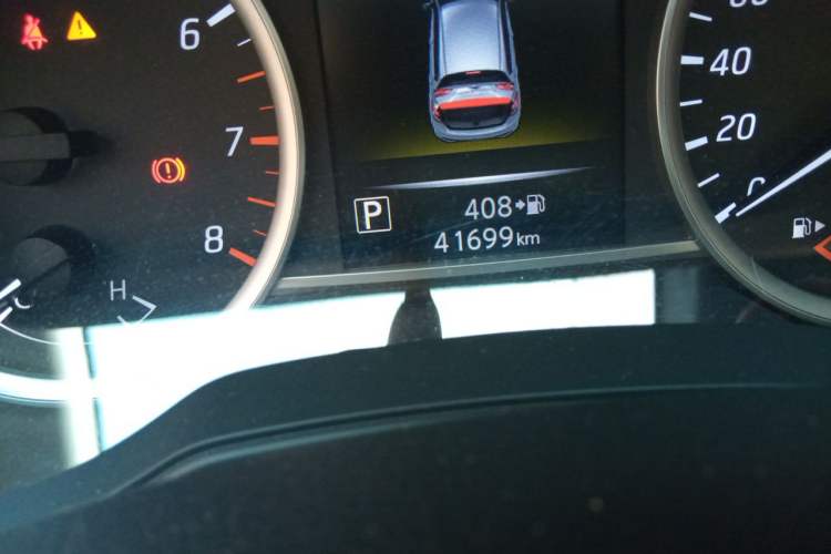 Used Nissan Tiida 2021 1.6L CVT Smart Drive Edition Odometer Close Up