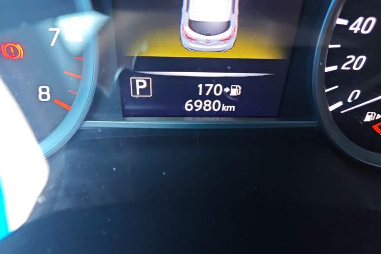 Used Nissan Tiida 2021 1.6L CVT Smart Drive Edition Odometer Close Up