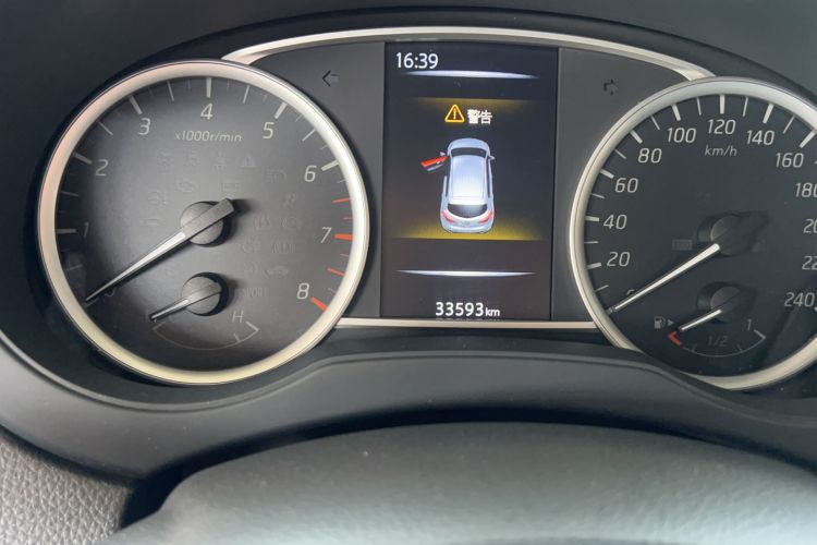 Used Nissan Tiida 2021 1.6L CVT Smart Drive Edition Odometer Close Up