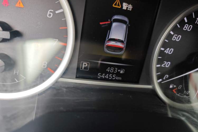 Used Nissan Tiida 2021 1.6L CVT ZhiZun Edition Odometer Close Up