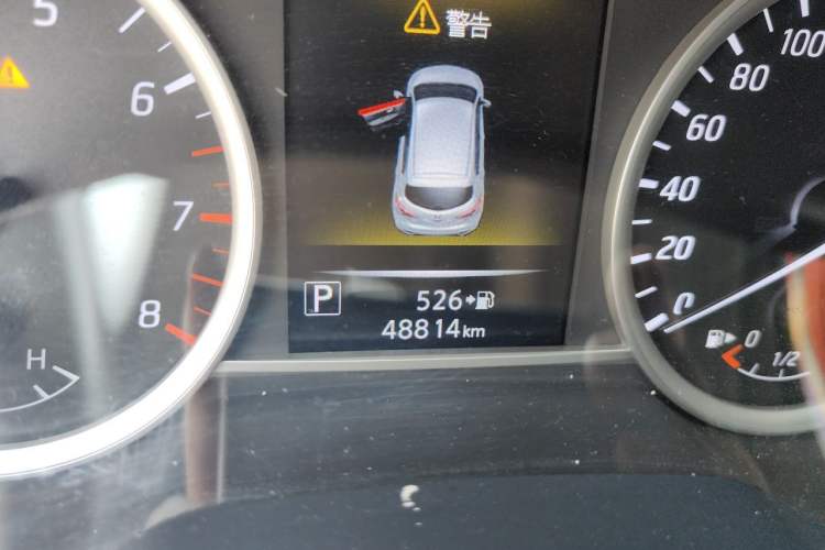 Used Nissan Tiida 2021 1.6L CVT Smart Drive Edition Odometer Close Up