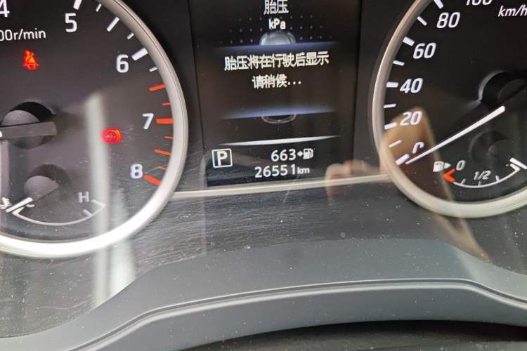 Used Nissan Tiida 2021 1.6L CVT Smart Drive Edition Odometer Close Up