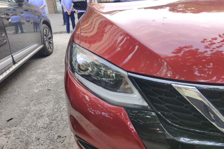 Used Nissan Tiida 2021 1.6L CVT Smart Drive Edition Right Front Headlight