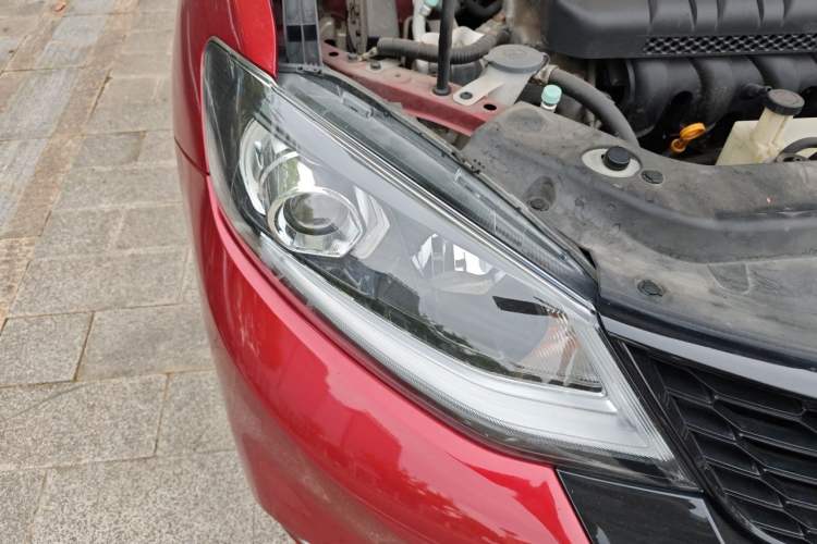 Used Nissan Tiida 2021 1.6L CVT Smart Drive Edition Right Front Headlight