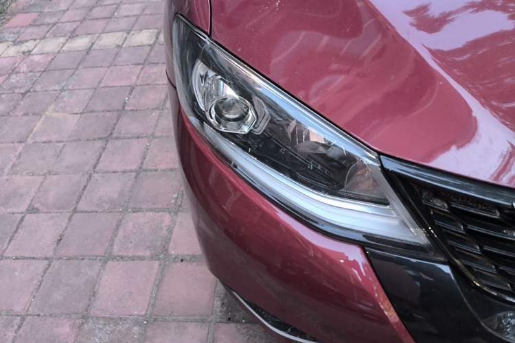 Used Nissan Tiida 2021 1.6L CVT Smart Drive Edition Right Front Headlight