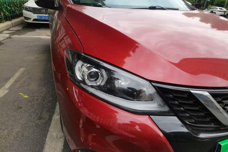 Used Nissan Tiida 2021 1.6L CVT Smart Drive Edition Right Front Headlight