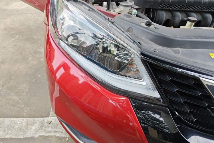Used Nissan Tiida 2021 1.6L CVT Smart Drive Edition Right Front Headlight