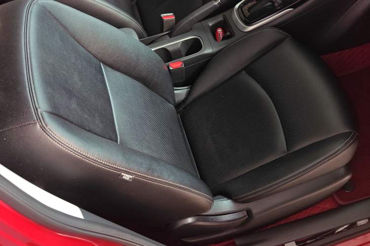 Used Nissan Tiida 2021 1.6L CVT Cool Edition Right Front Seat