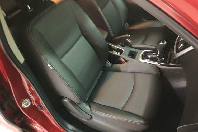 Used Nissan Tiida 2021 1.6L CVT Smart Drive Edition Right Front Seat