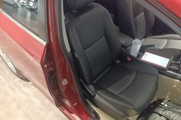 Used Nissan Tiida 2021 1.6L CVT Smart Drive Edition Right Front Seat