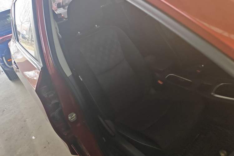 Used Nissan Tiida 2021 1.6L CVT Smart Drive Edition Right Front Seat