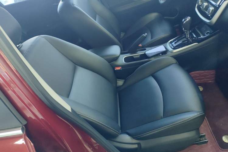 Used Nissan Tiida 2021 1.6L CVT Smart Drive Edition Right Front Seat