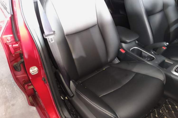 Used Nissan Tiida 2021 1.6L CVT Smart Drive Edition Right Front Seat
