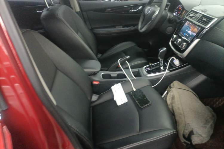 Used Nissan Tiida 2021 1.6L CVT Smart Drive Edition Right Front Seat