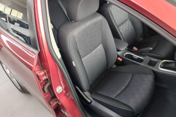 Used Nissan Tiida 2021 1.6L CVT Cool Edition Right Front Seat