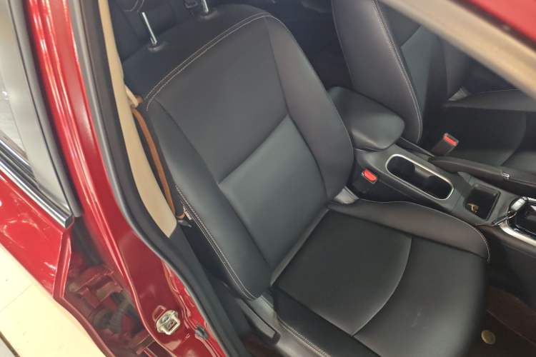 Used Nissan Tiida 2021 1.6L CVT Smart Drive Edition Right Front Seat