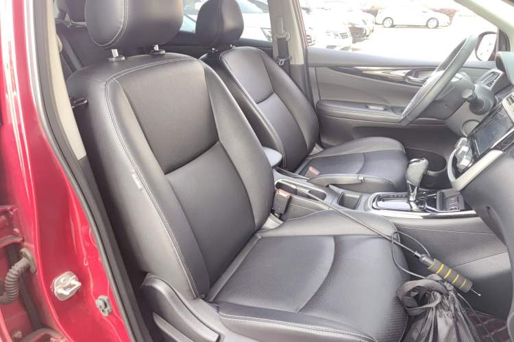 Used Nissan Tiida 2021 1.6L CVT Smart Drive Edition Right Front Seat
