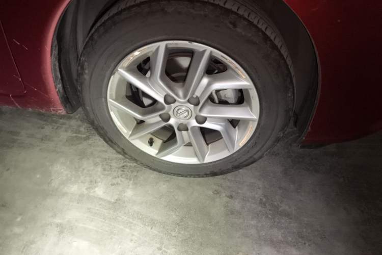Used Nissan Tiida 2021 1.6L CVT Smart Drive Edition Right Front Wheel Hub