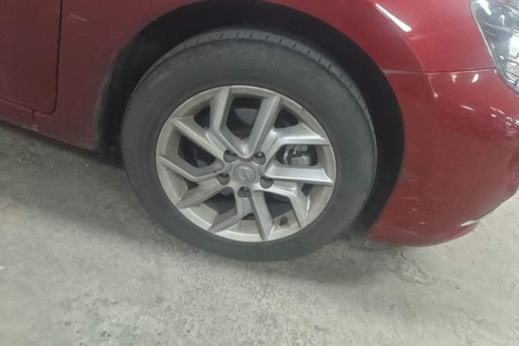 Used Nissan Tiida 2021 1.6L CVT Smart Drive Edition Right Front Wheel Hub
