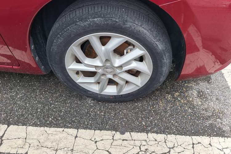 Used Nissan Tiida 2021 1.6L CVT Smart Drive Edition Right Front Wheel Hub