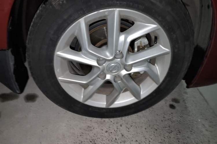 Used Nissan Tiida 2021 1.6L CVT Smart Drive Edition Right Front Wheel Hub