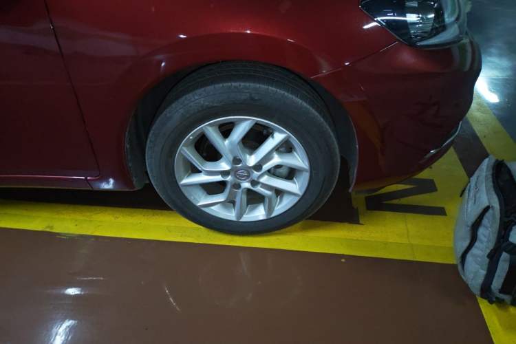 Used Nissan Tiida 2021 1.6L CVT Smart Drive Edition Right Front Wheel Hub