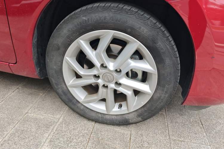 Used Nissan Tiida 2021 1.6L CVT Smart Drive Edition Right Front Wheel Hub