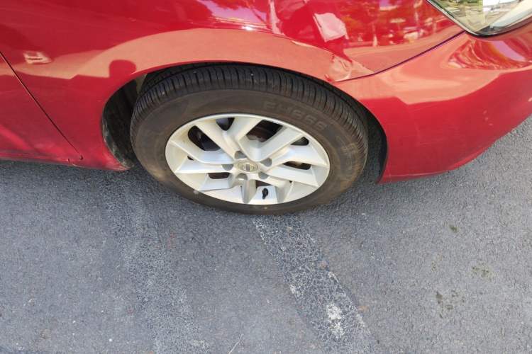 Used Nissan Tiida 2021 1.6L CVT Smart Drive Edition Right Front Wheel Hub