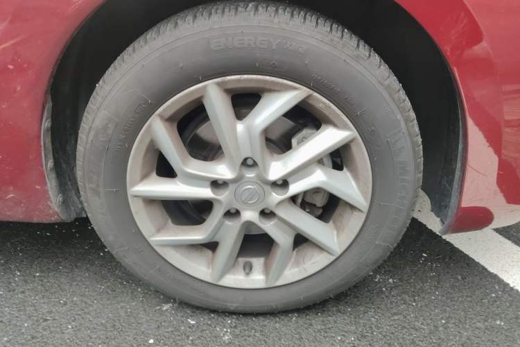 Used Nissan Tiida 2021 1.6L CVT Cool Edition Right Front Wheel Hub