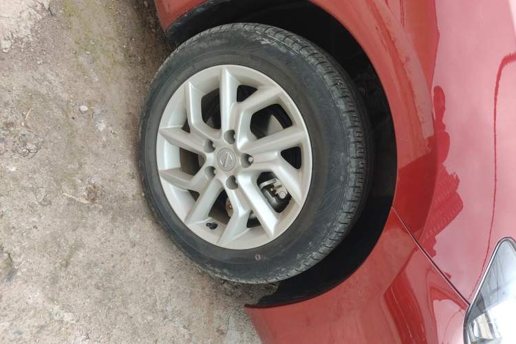 Used Nissan Tiida 2021 1.6L CVT Smart Drive Edition Right Front Wheel Hub