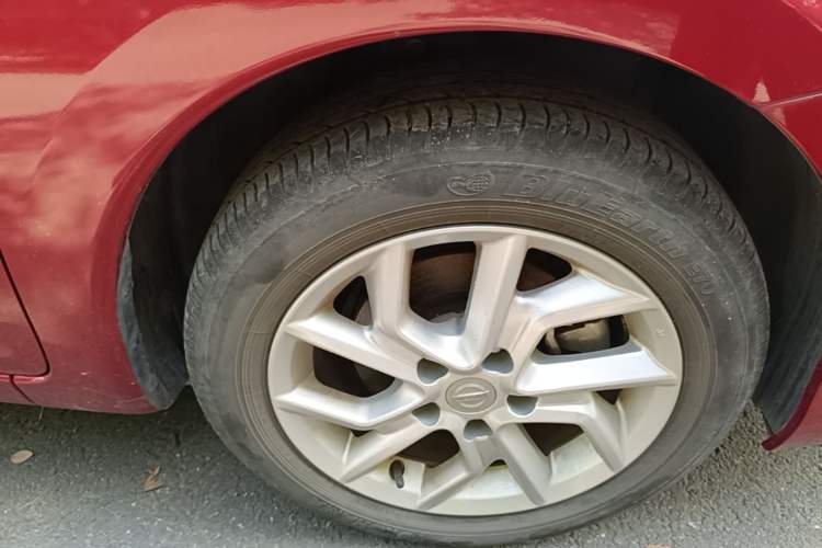 Used Nissan Tiida 2021 1.6L CVT Cool Edition Right Front Wheel Hub