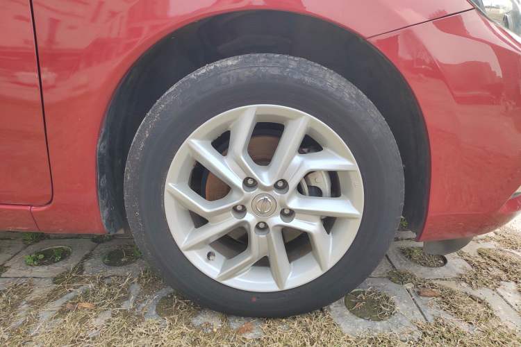 Used Nissan Tiida 2021 1.6L CVT Smart Drive Edition Right Rear Wheel Hub