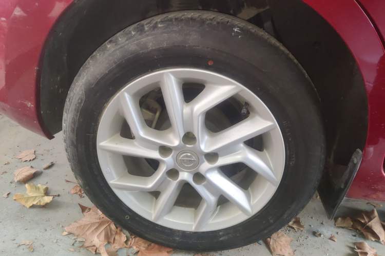 Used Nissan Tiida 2021 1.6L CVT Cool Edition Right Rear Wheel Hub