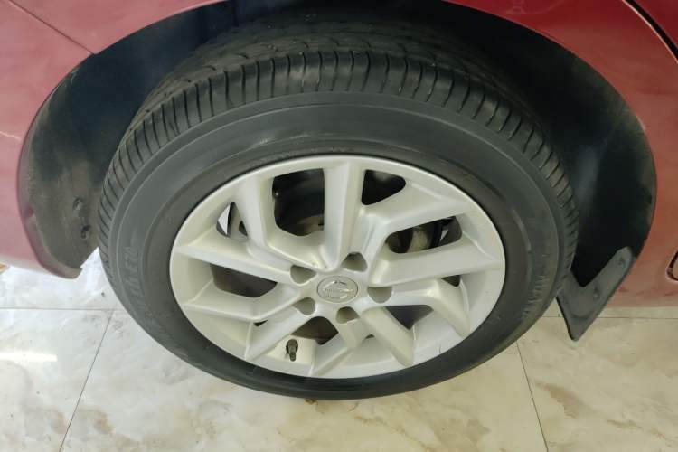 Used Nissan Tiida 2021 1.6L CVT Smart Drive Edition Right Rear Wheel Hub