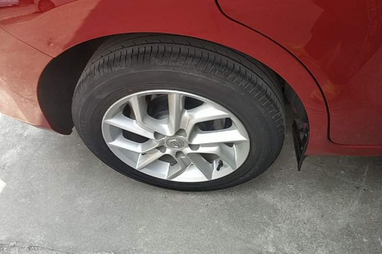Used Nissan Tiida 2021 1.6L CVT Smart Drive Edition Right Rear Wheel Hub