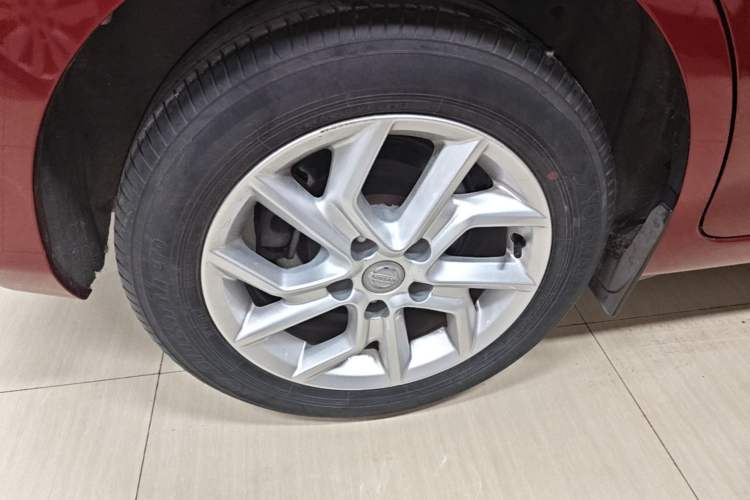 Used Nissan Tiida 2021 1.6L CVT Smart Drive Edition Right Rear Wheel Hub