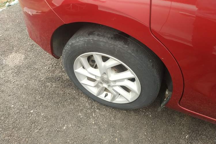 Used Nissan Tiida 2021 1.6L CVT Cool Edition Right Rear Wheel Hub