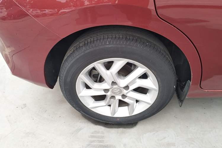 Used Nissan Tiida 2021 1.6L CVT Smart Drive Edition Right Rear Wheel Hub