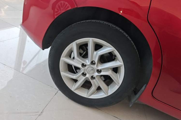 Used Nissan Tiida 2021 1.6L CVT Smart Drive Edition Right Rear Wheel Hub