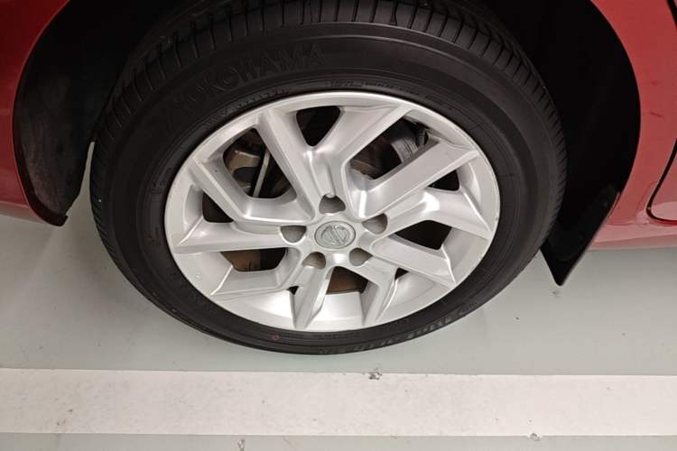 Used Nissan Tiida 2021 1.6L CVT Smart Drive Edition Right Rear Wheel Hub
