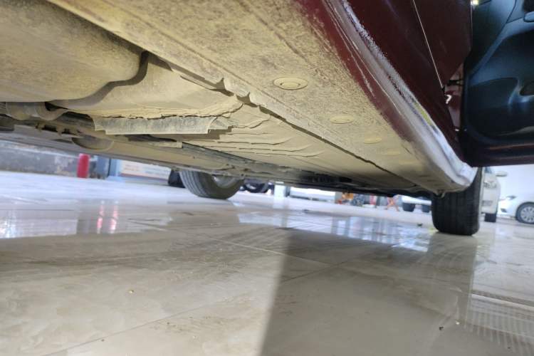 Used Nissan Tiida 2021 1.6L CVT Smart Drive Edition Right Side Sill